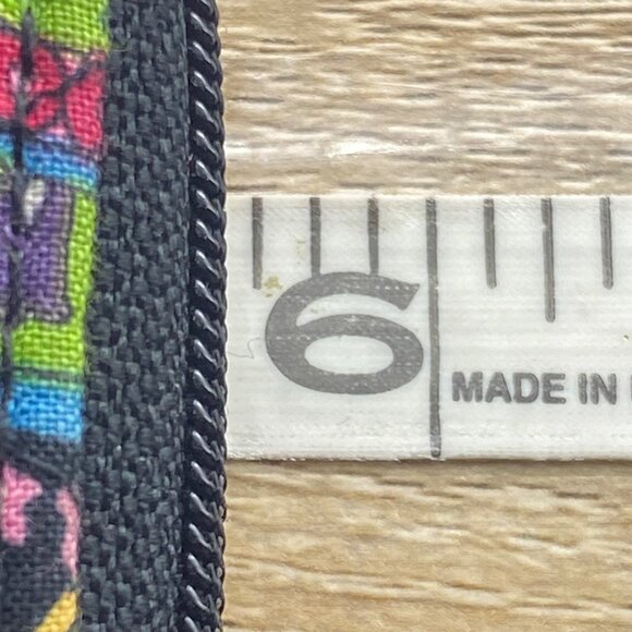 Vera Bradley Symphony in Hue Wallet Wristlet ID Window Zip Pocket 5.5" x 3.5" - Picture 6 of 7